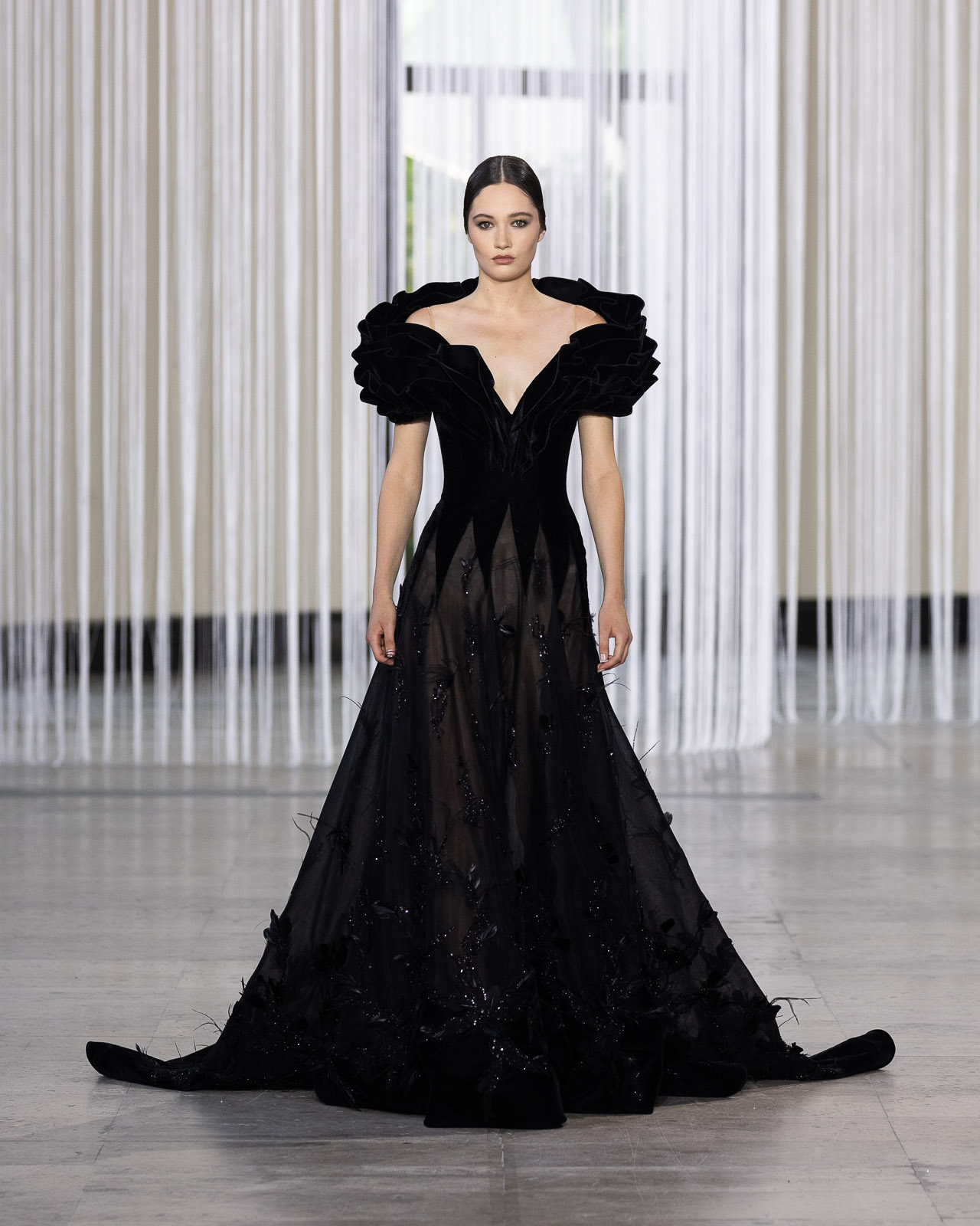 Tony Ward FW23/24 Couture Collection – From the Runways to the Red Carpets