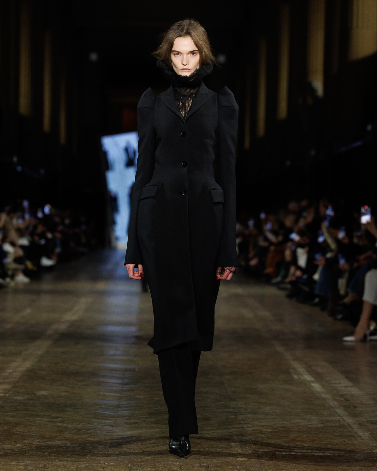McQueen FW25 at Paris Fashion Week