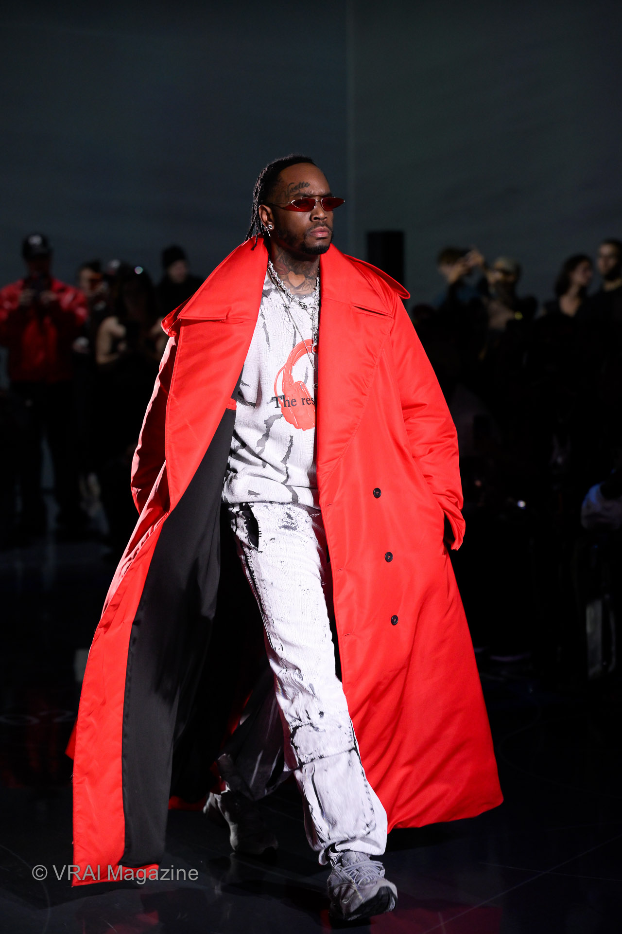 _ALP4505-1 Public Serv-ce SS27 at NYFW