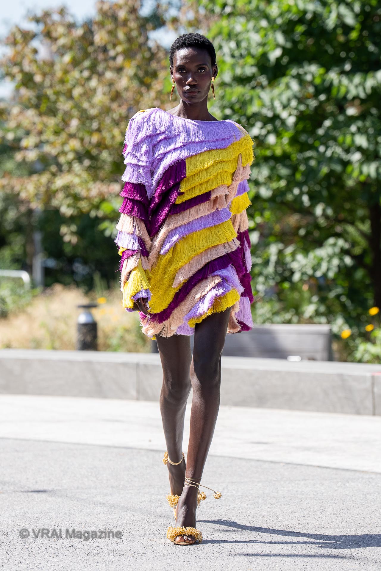 PatBOSS27_Runway-028-29