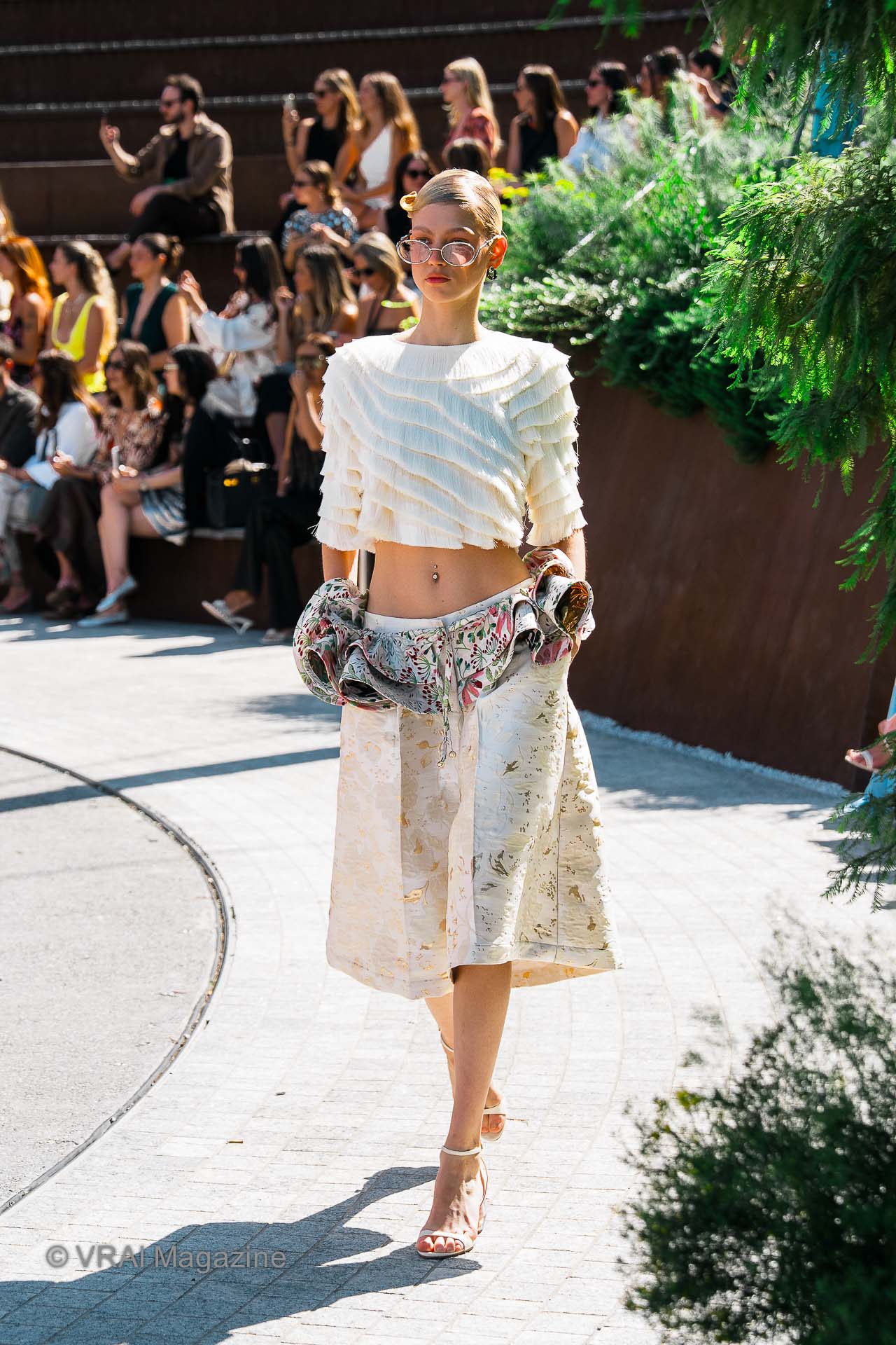 PatBOSS27_Runway-035-37