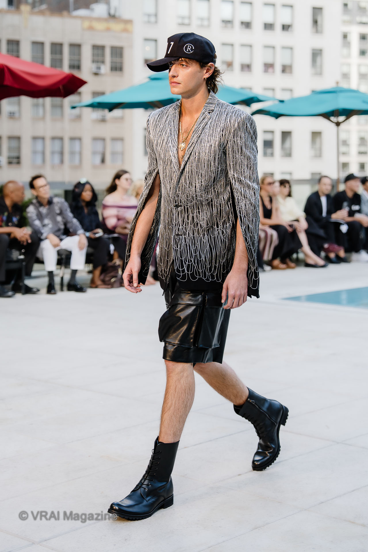 RYNSHUSS27_Runway-014-15