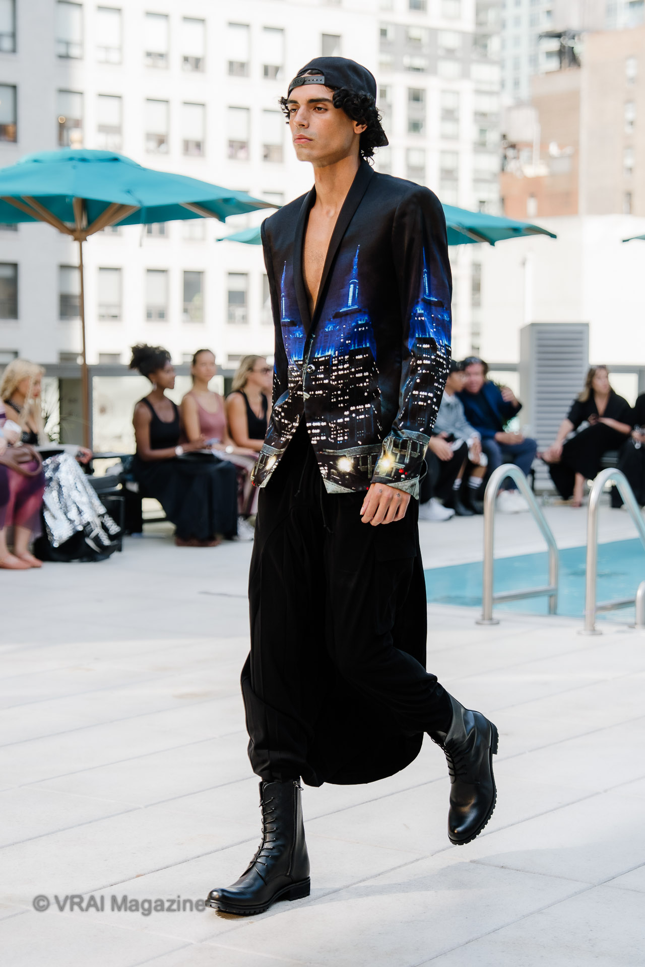 RYNSHUSS27_Runway-030-30