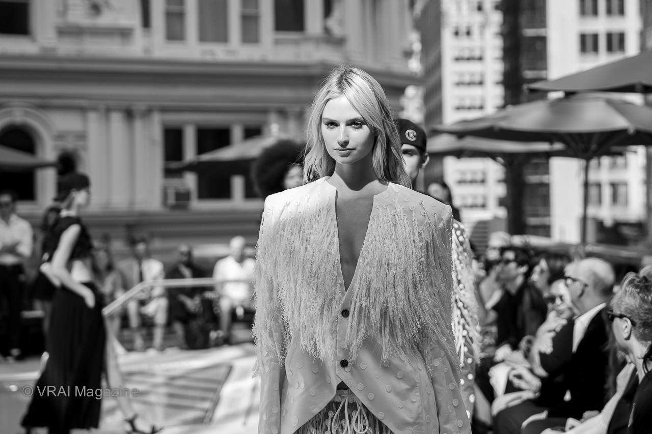 RYNSHUSS27_Runway-038-1