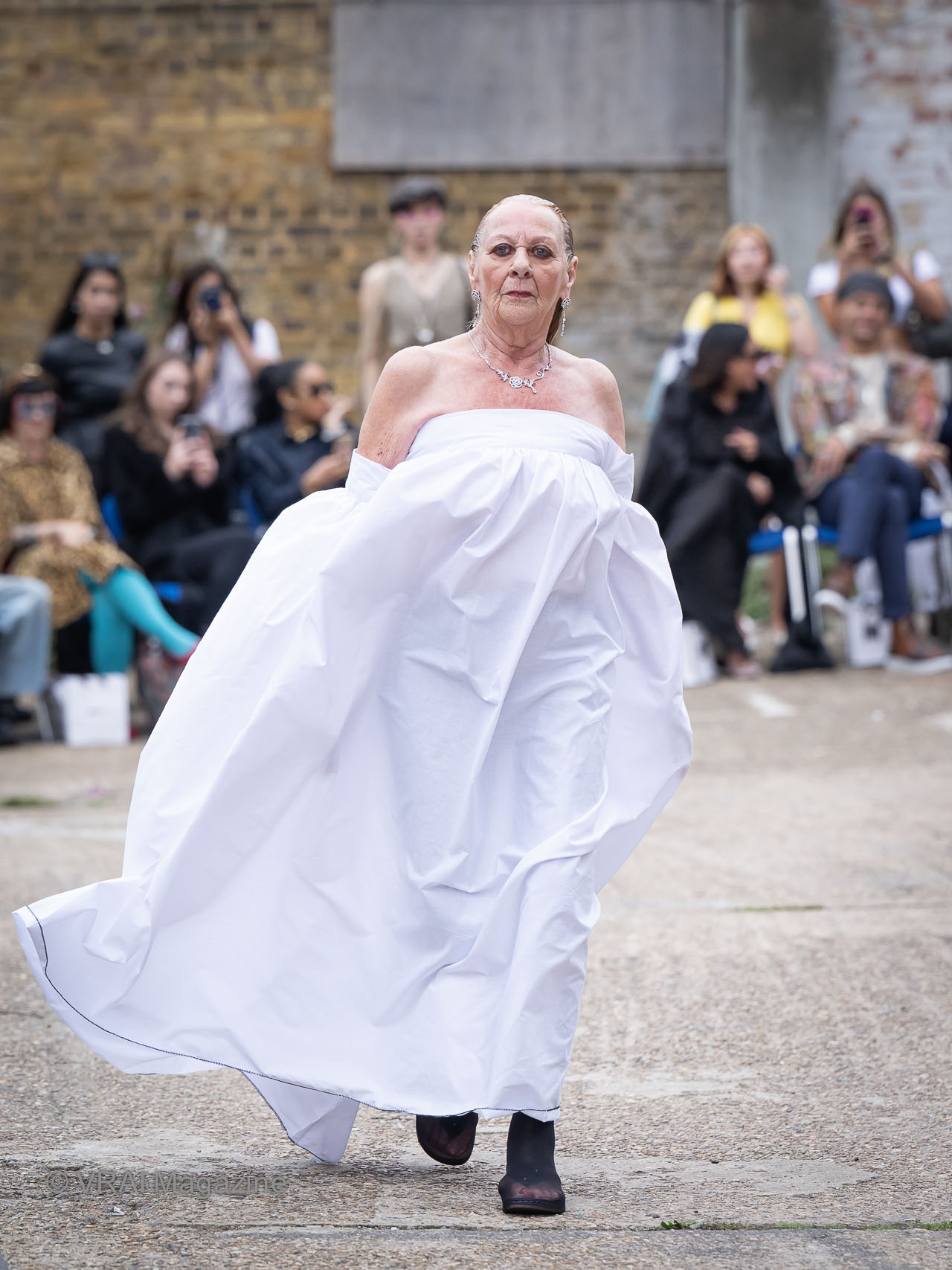 _9AH0475-9