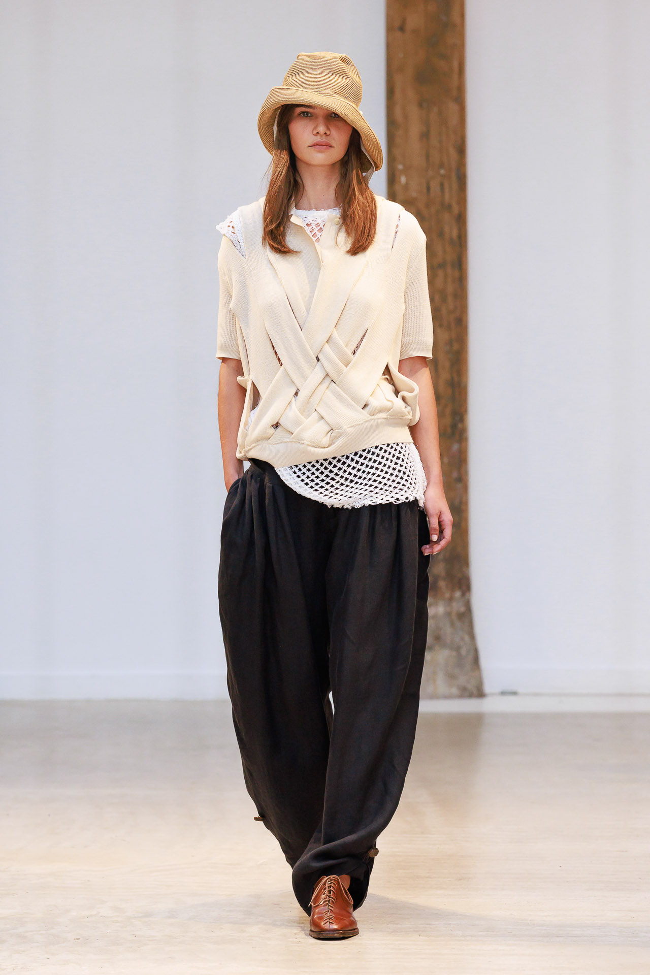 LOOK 8-8