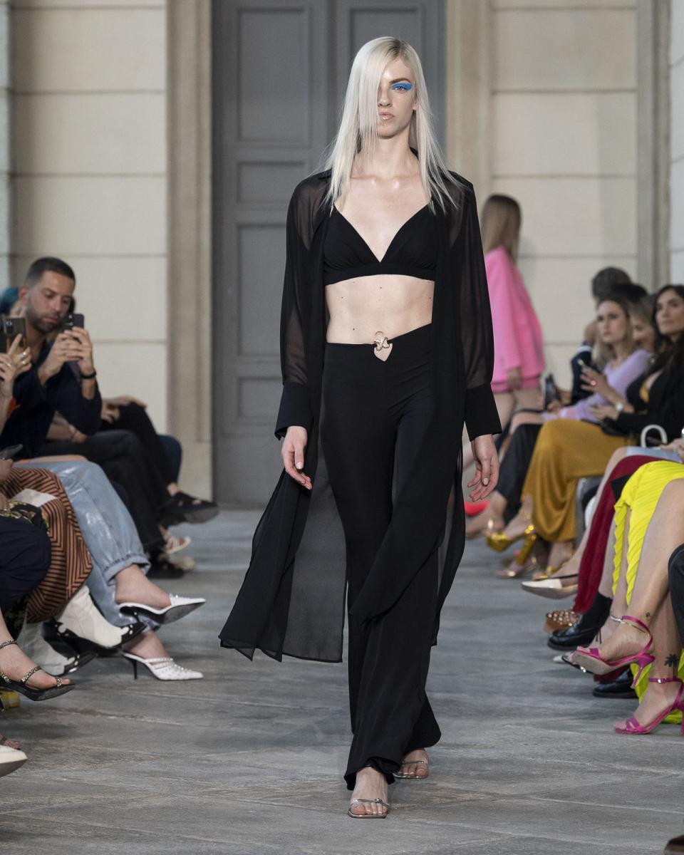 010 (1) (1) (1) (1) (1) (1) (1) (1)