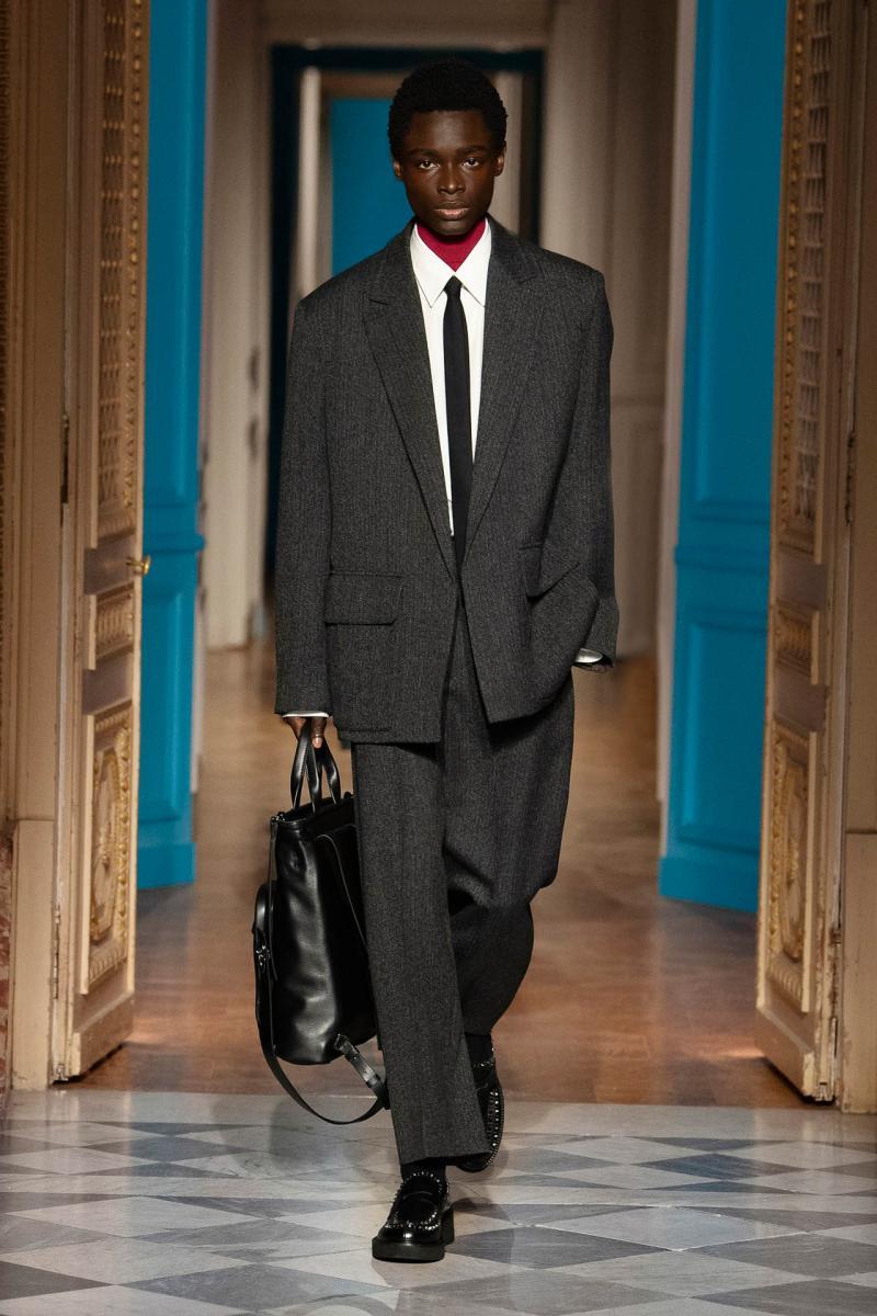 035 VALENTINO PAP MEN FW2425