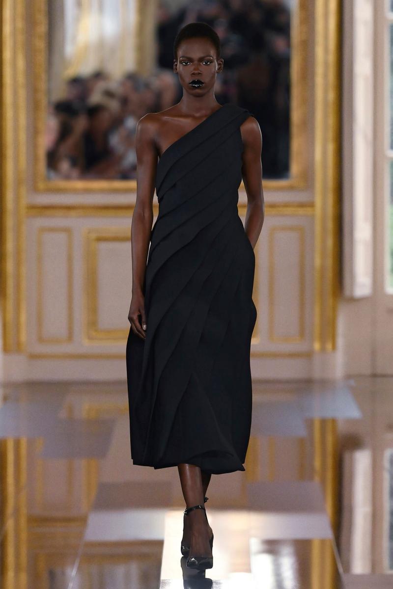 049 VALENTINO PAP FW2425