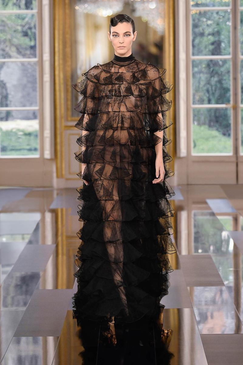 058 VALENTINO PAP FW2425