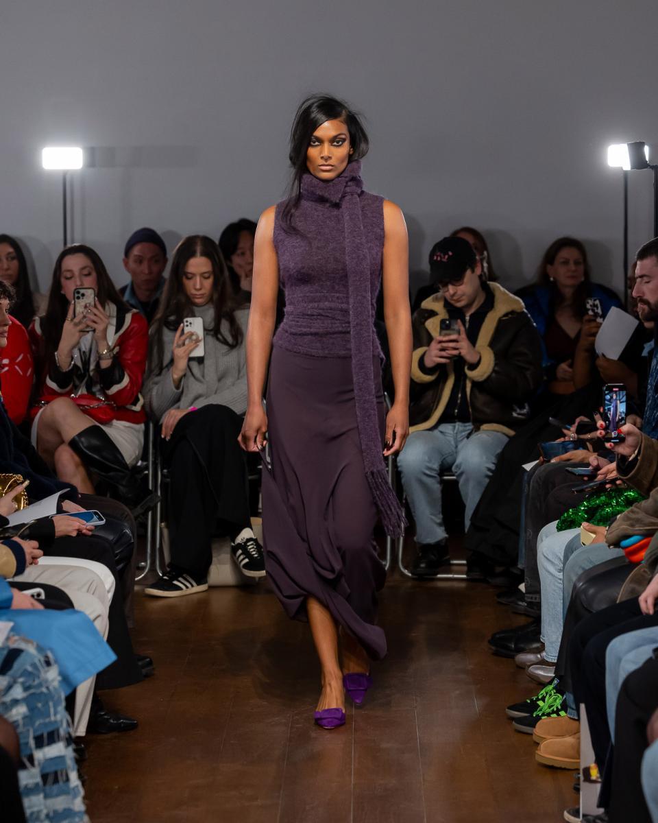 Aaron-Esh IG High look18