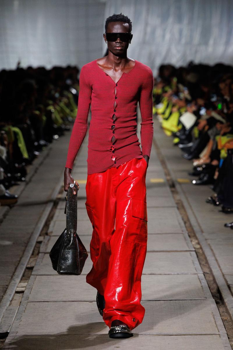 Alexander McQueen RTW AW24 Look 46