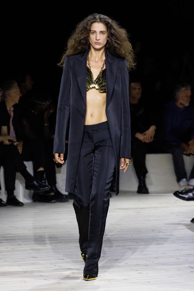 Alexander McQueen RTW SS24 34