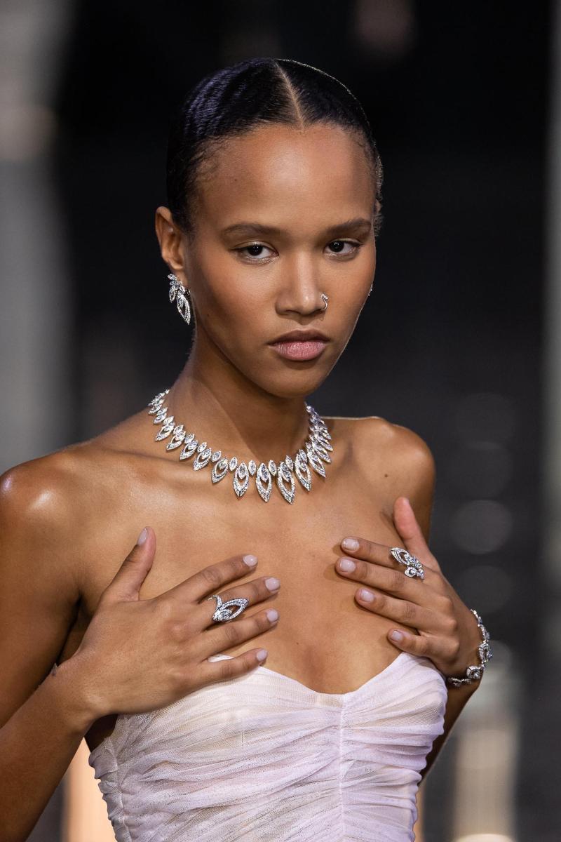 2023 Messika High Jewelry Show - Runway