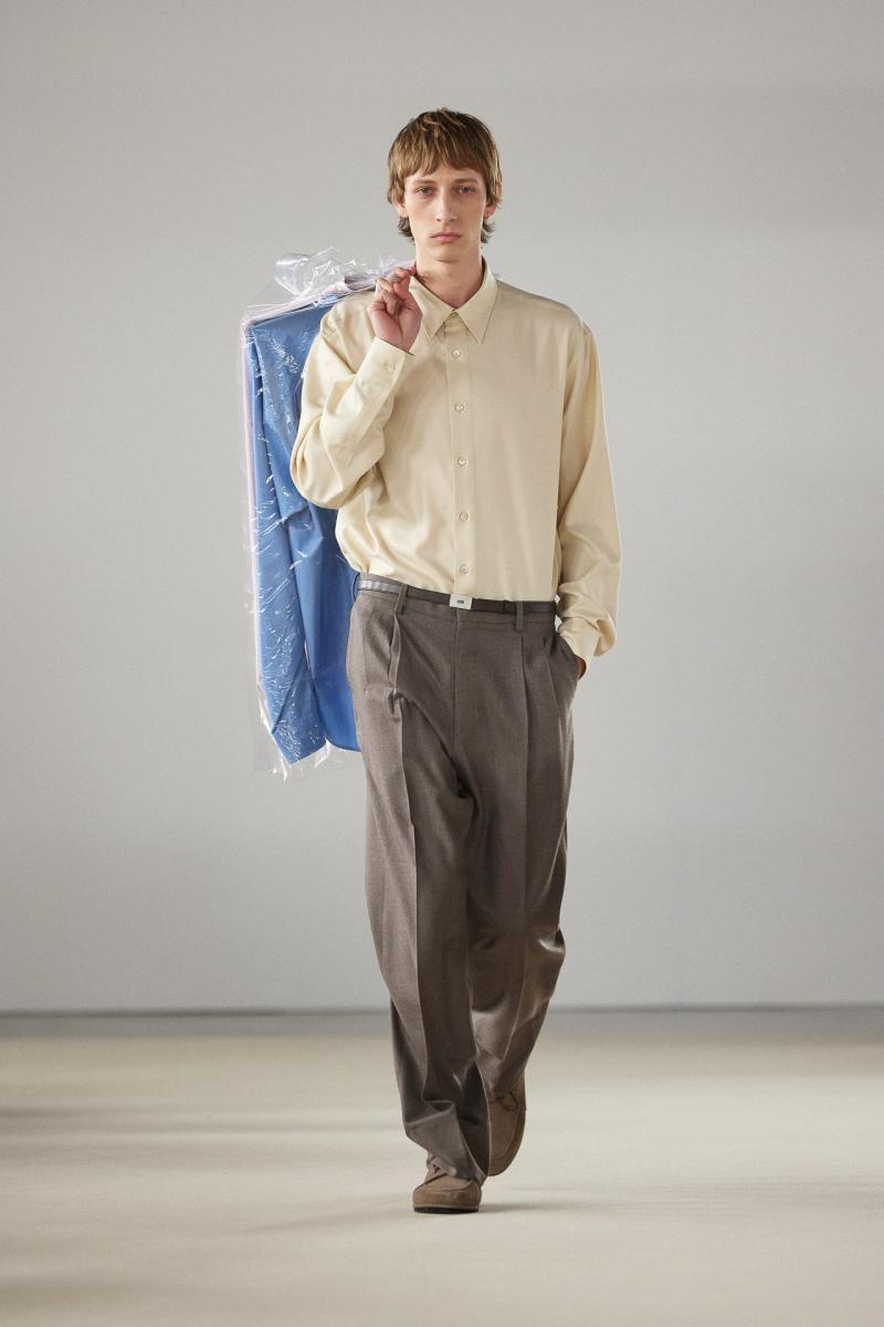 Auralee fw24 runway press look 03