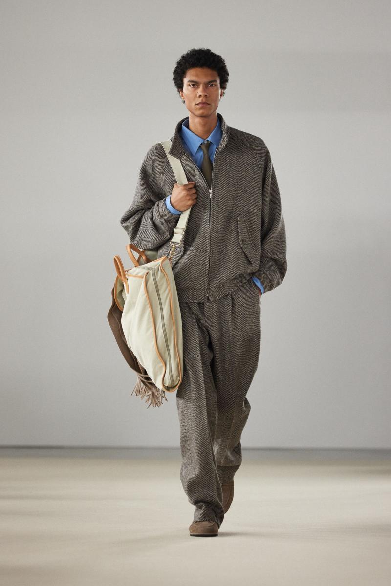 Auralee fw24 runway press look 07