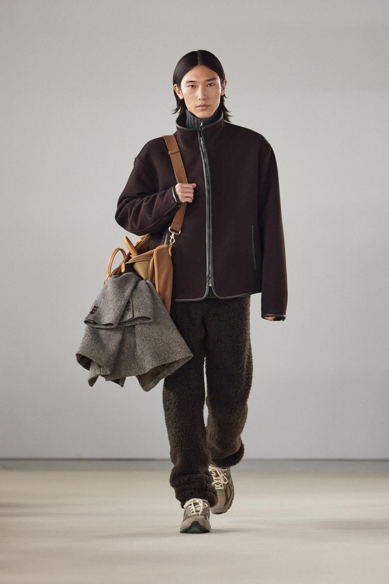 Auralee fw24 runway press look 15