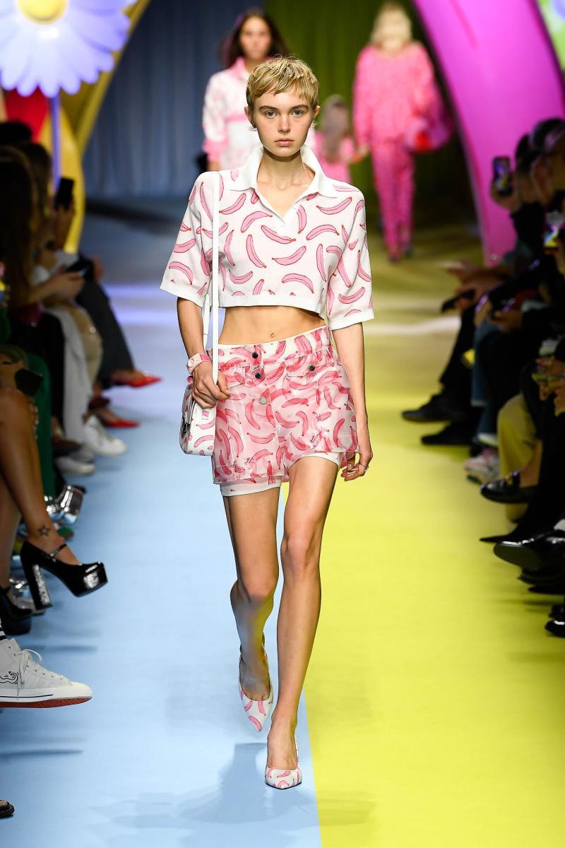 Benetton SS24 catwalk press look33