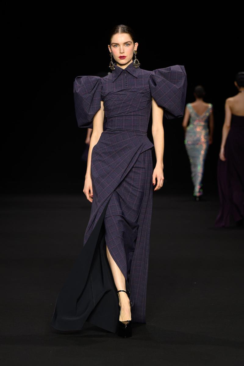CHIARA-BONI-La-Petite-Robe Fashion-Show Fall-Winter-24-25 -6