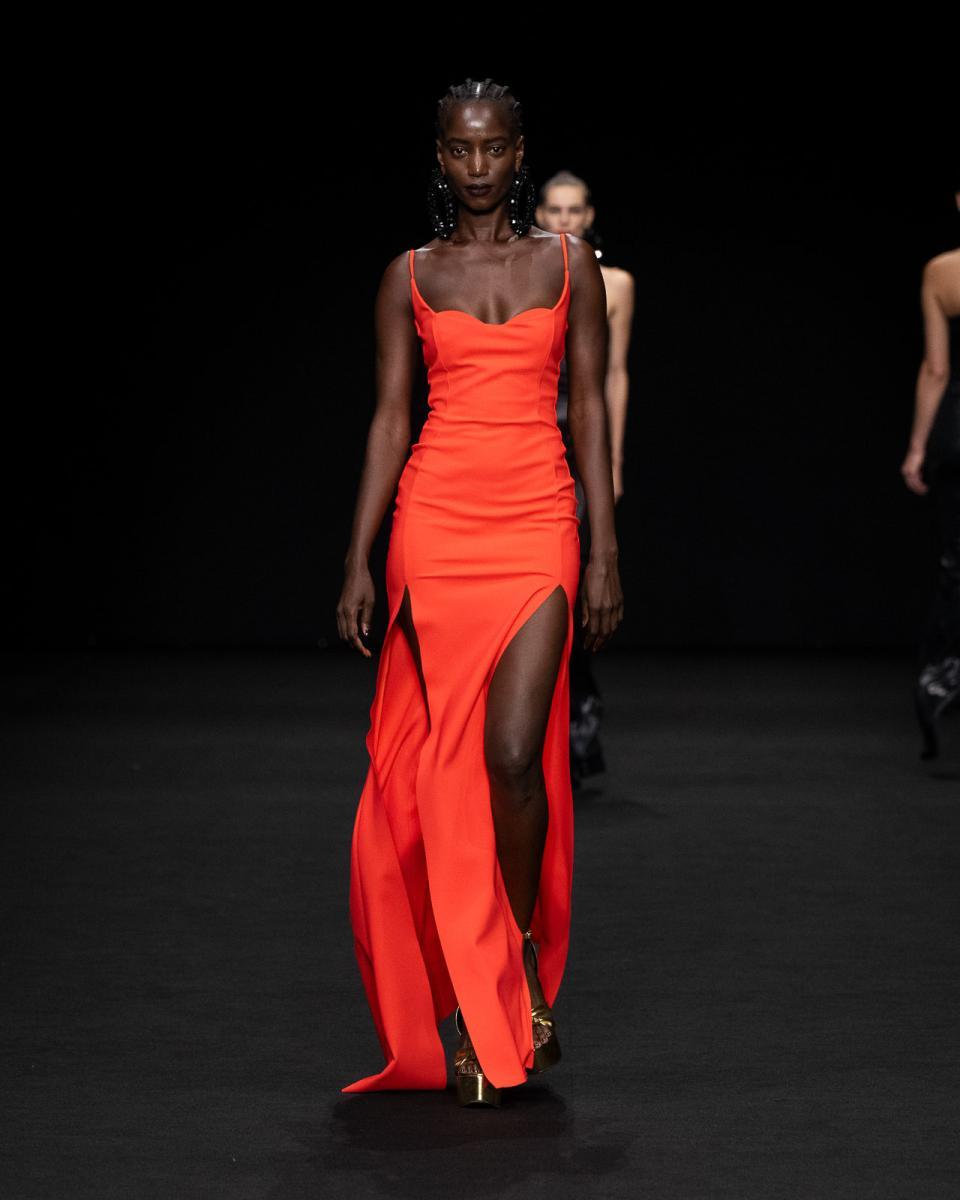 CHIARA-BONI-La-Petite-Robe SS24 LOOK 03  ALF 0184