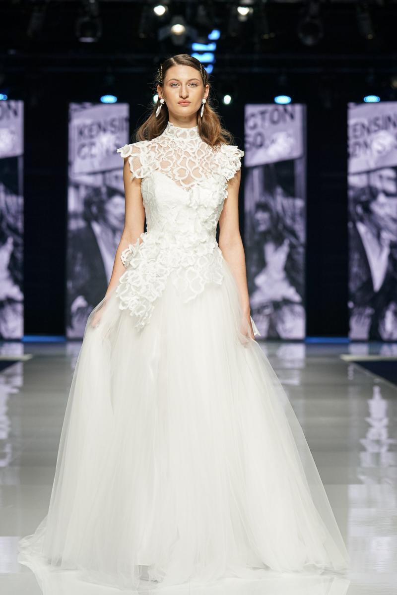 Elisabetta-Polignano-@Si-Sposaitalia-Collezioni-2024-11