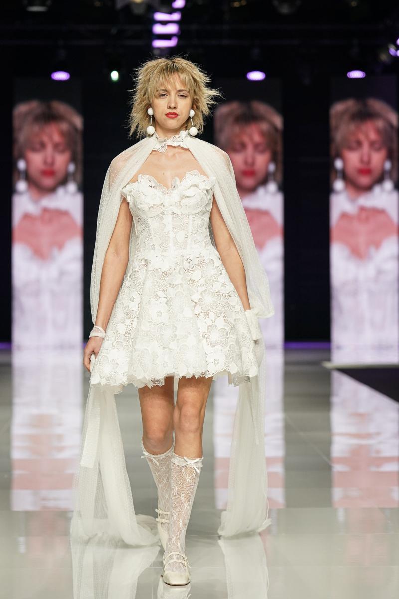 Elisabetta-Polignano-@Si-Sposaitalia-Collezioni-2024-18