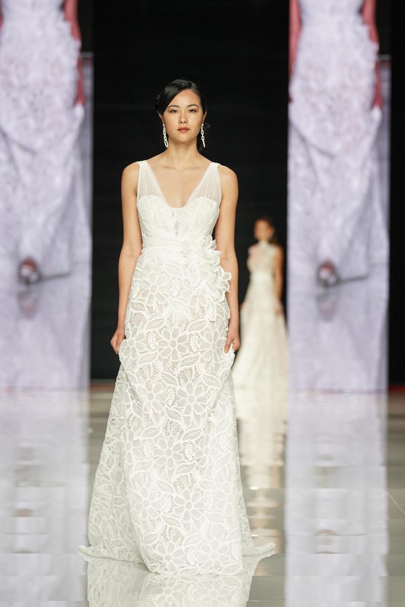 Elisabetta-Polignano-@Si-Sposaitalia-Collezioni-2024-23