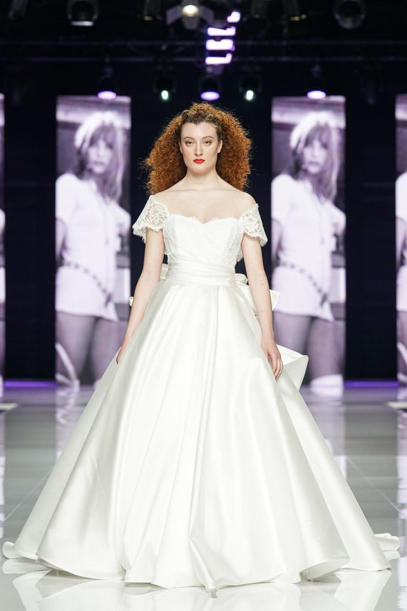 Elisabetta-Polignano-@Si-Sposaitalia-Collezioni-2024-9