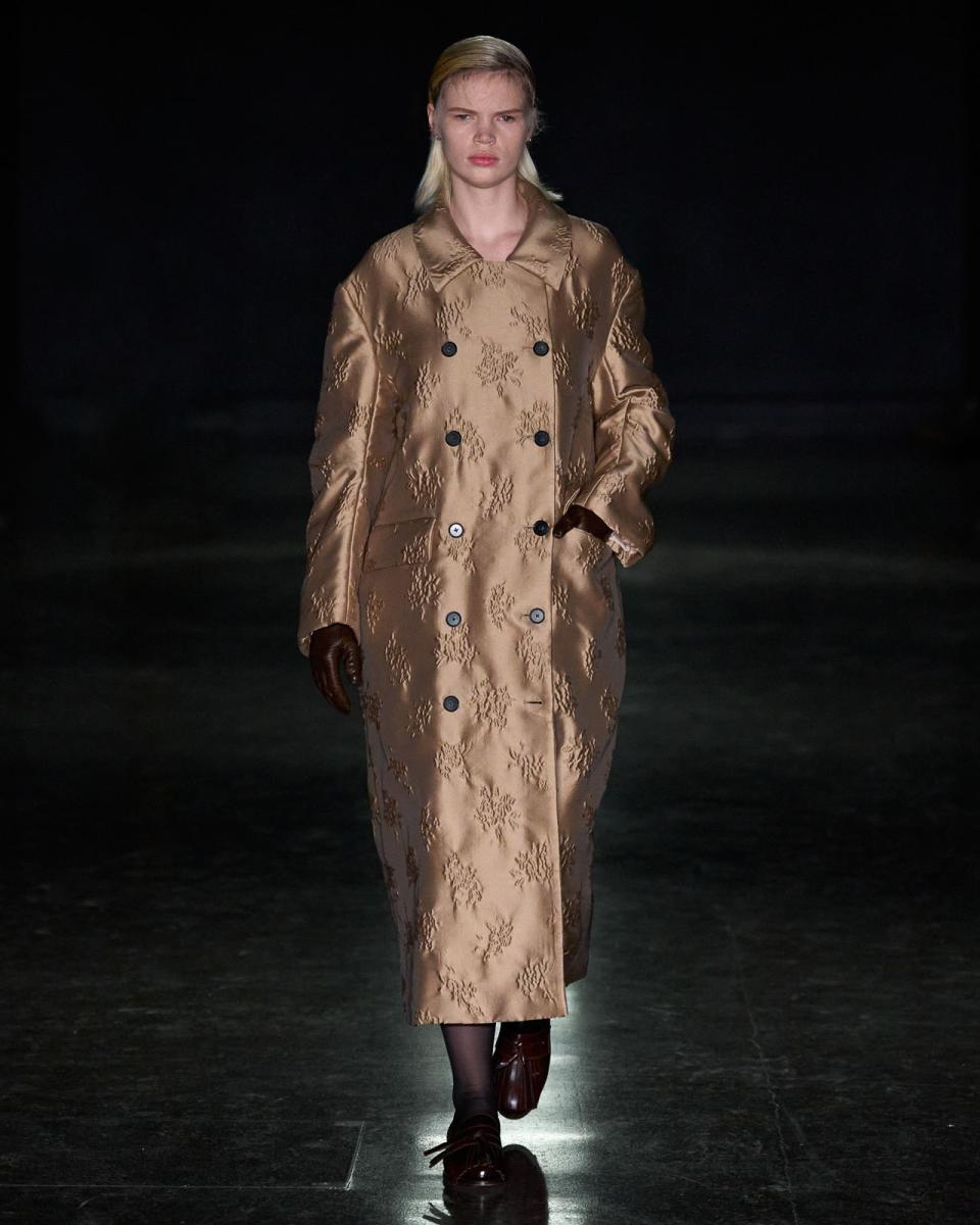 Emilia-Wickstead-F24-003