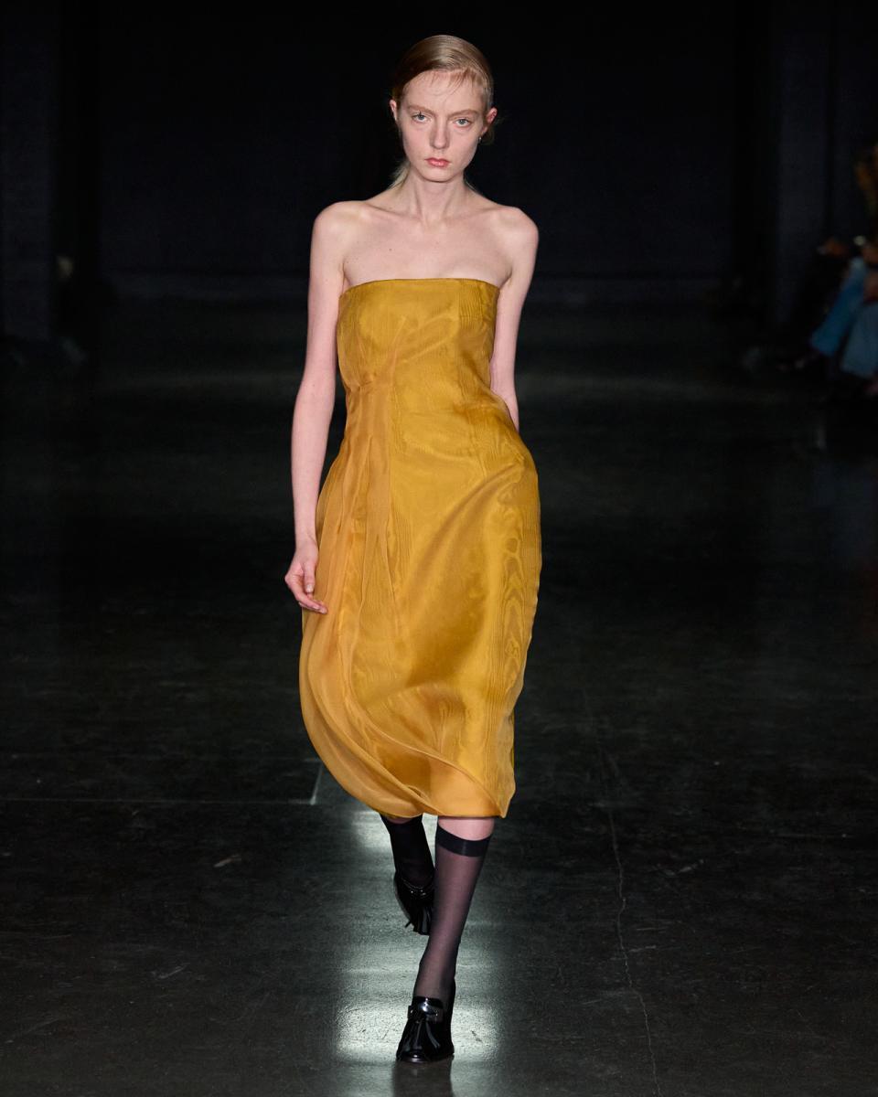 Emilia-Wickstead-F24-007