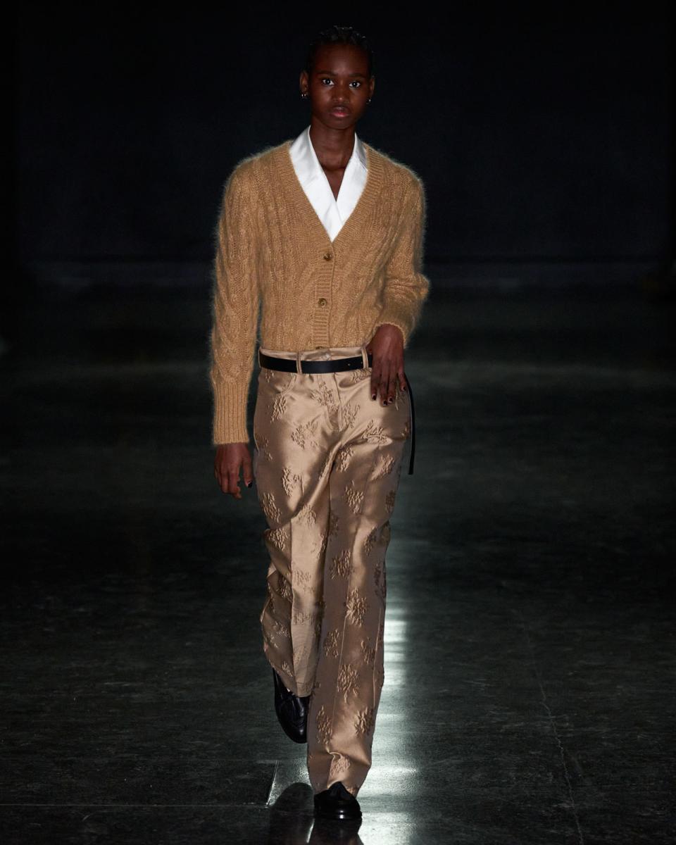 Emilia-Wickstead-F24-010