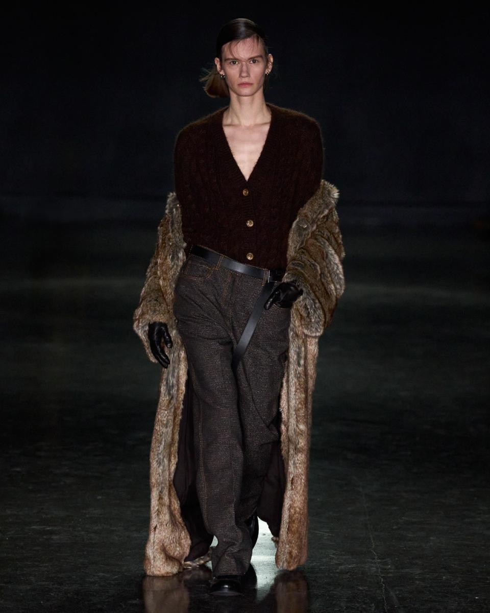 Emilia-Wickstead-F24-012