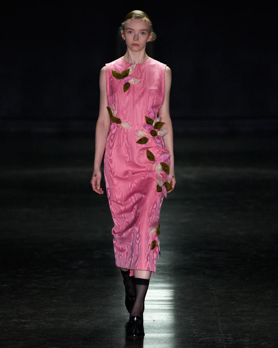 Emilia-Wickstead-F24-016