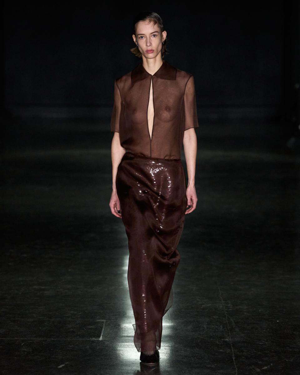 Emilia-Wickstead-F24-037