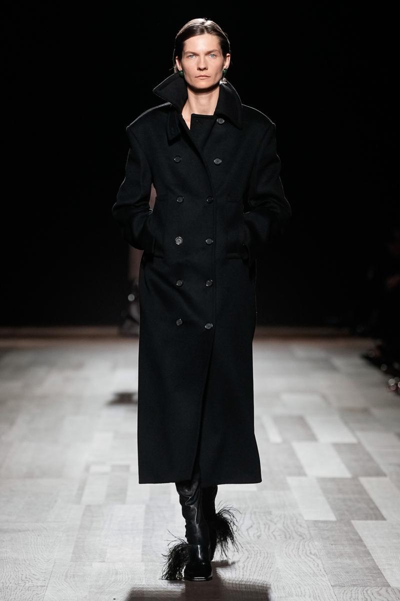 Ferragamo-FW24-17