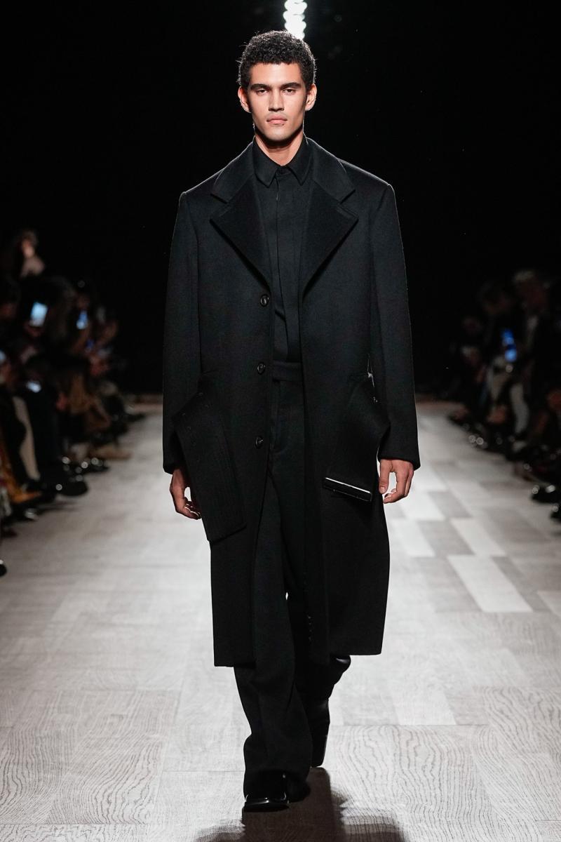Ferragamo-FW24-19