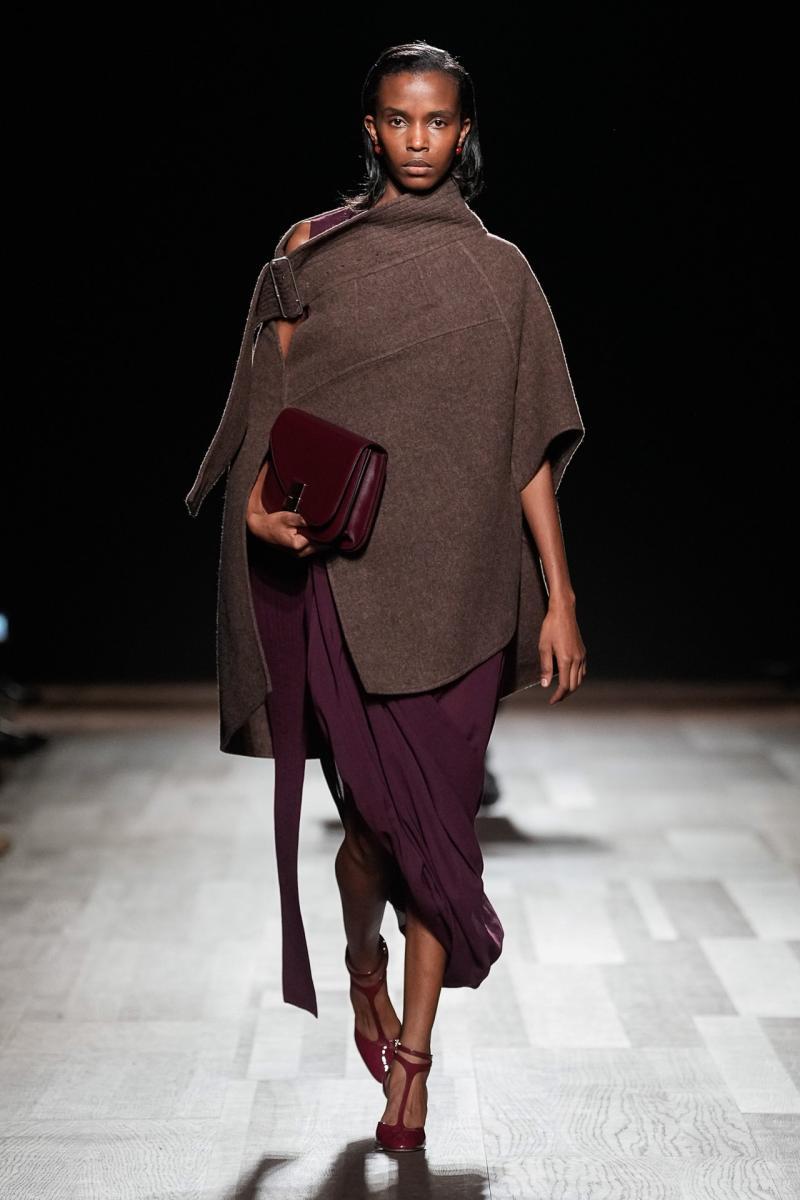Ferragamo-FW24-21