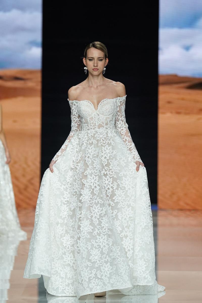 Giovanna-Alessandro Si-Sposaitalia-Collezioni-2025-12