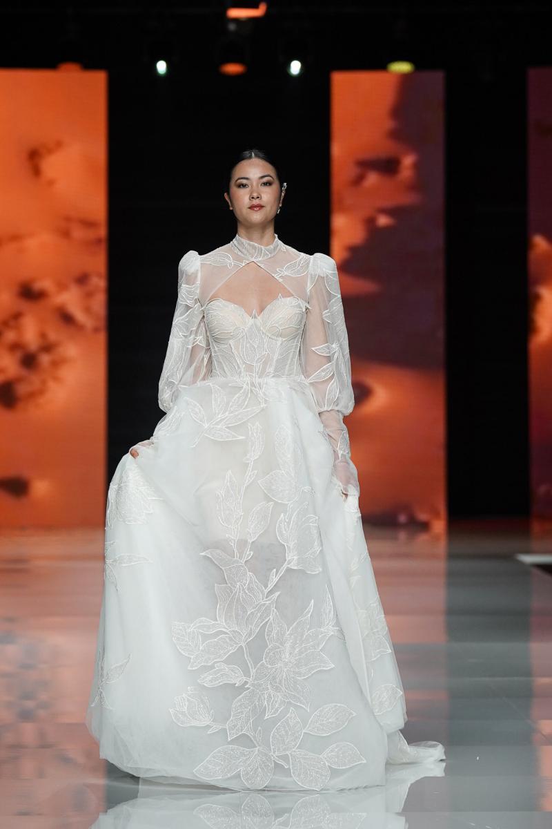 Giovanna-Alessandro Si-Sposaitalia-Collezioni-2025-13