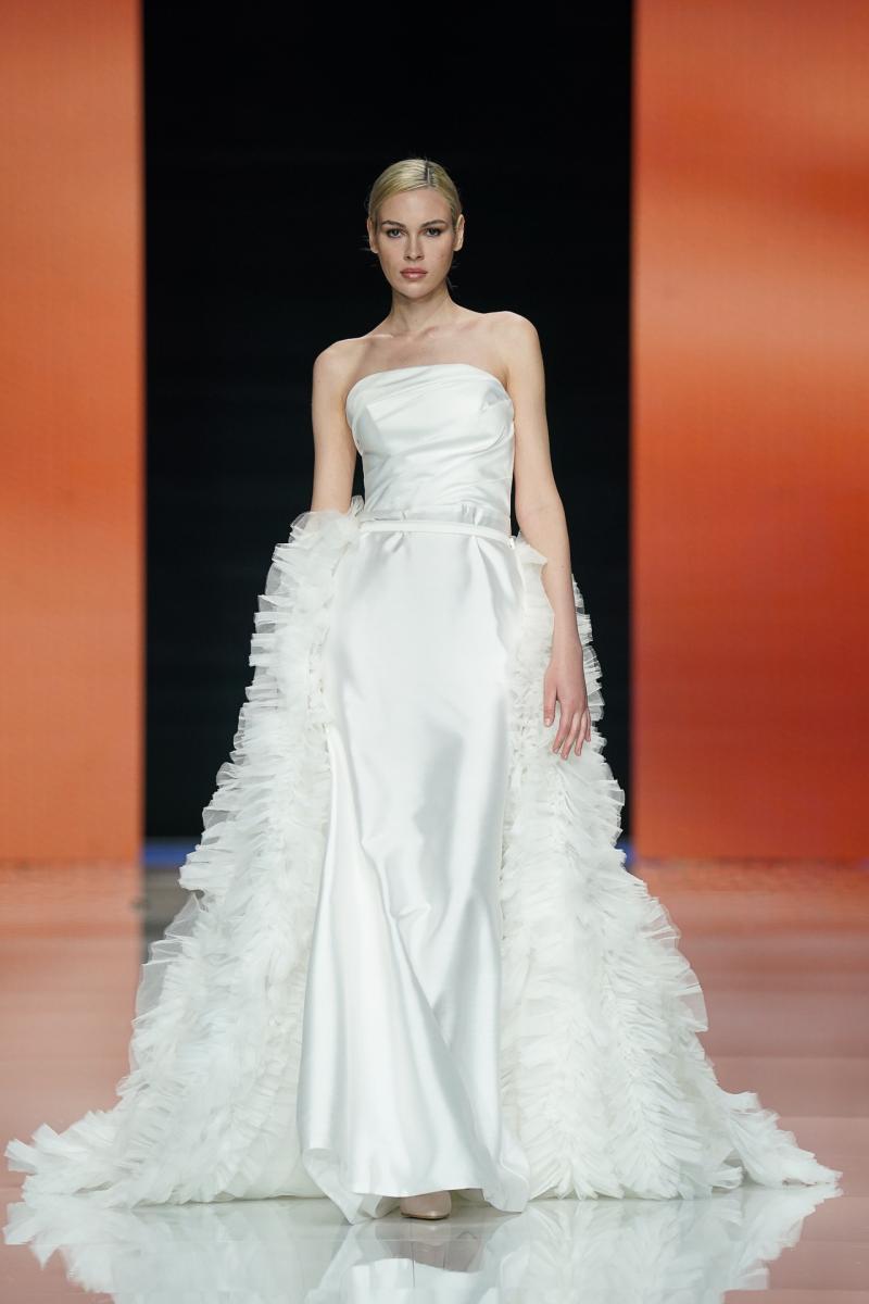 Giovanna-Alessandro Si-Sposaitalia-Collezioni-2025-27