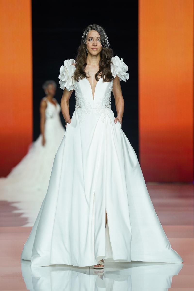 Global-Bridal-House-@Si-Sposaitalia-Collezioni-2024-1
