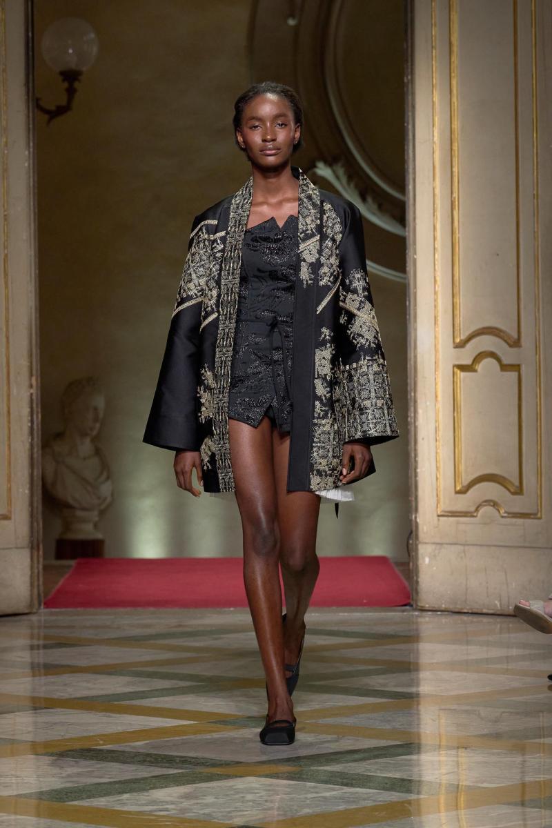 Photo: Paolo Lanzi / Gorunway.com