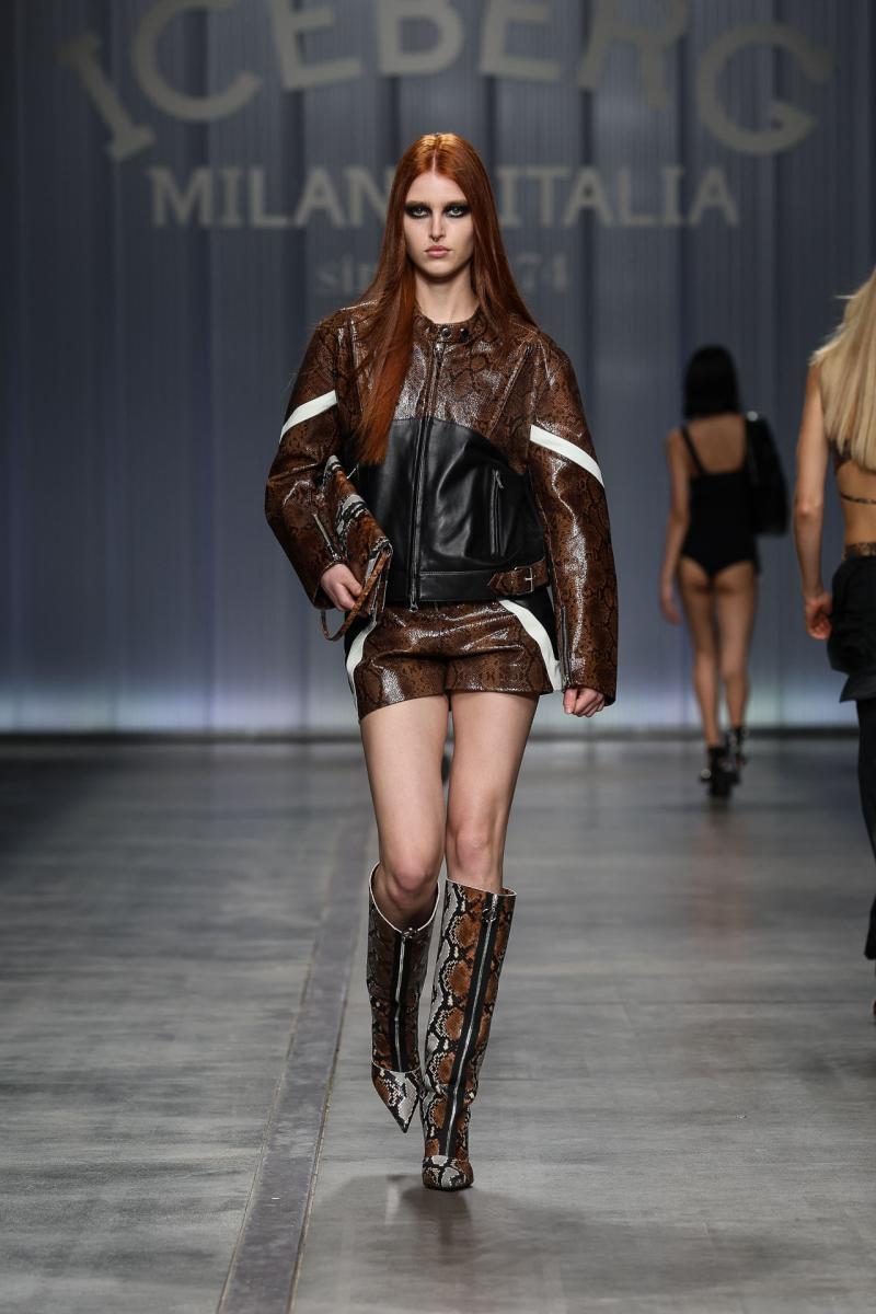 ICEBERG FASHIONSHOW SS24 Look-10