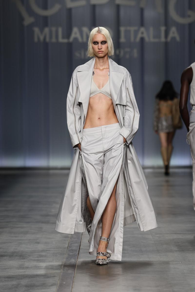 ICEBERG FASHIONSHOW SS24 Look-29