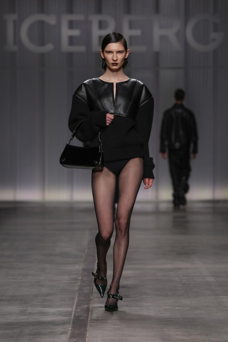 ICEBERG FW24 SHOW LOOK-39
