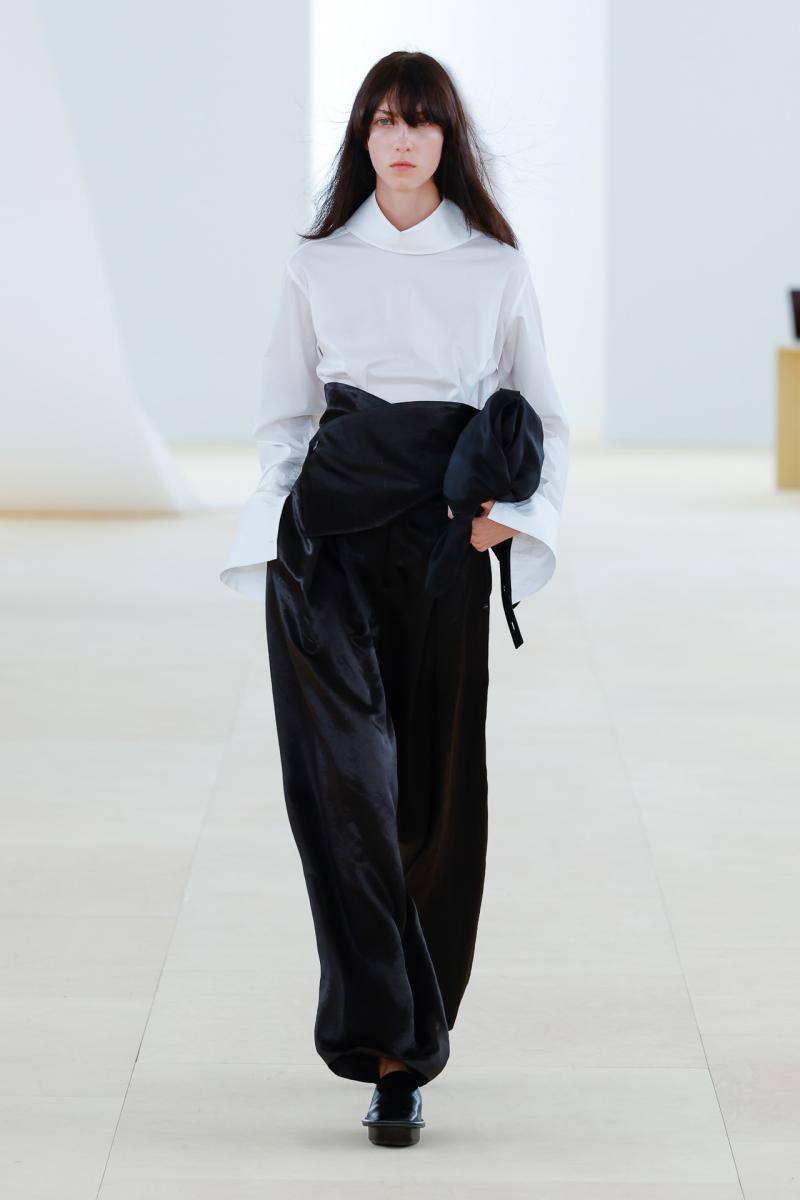 ISSEY-MIYAKE SS24 LOOK18 high