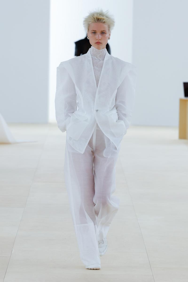 ISSEY-MIYAKE SS24 LOOK29 high