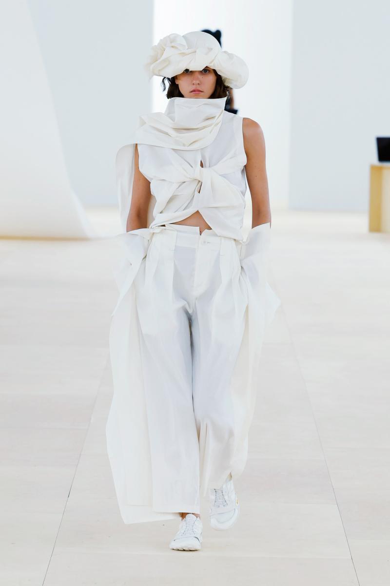 ISSEY-MIYAKE SS24 LOOK33 high