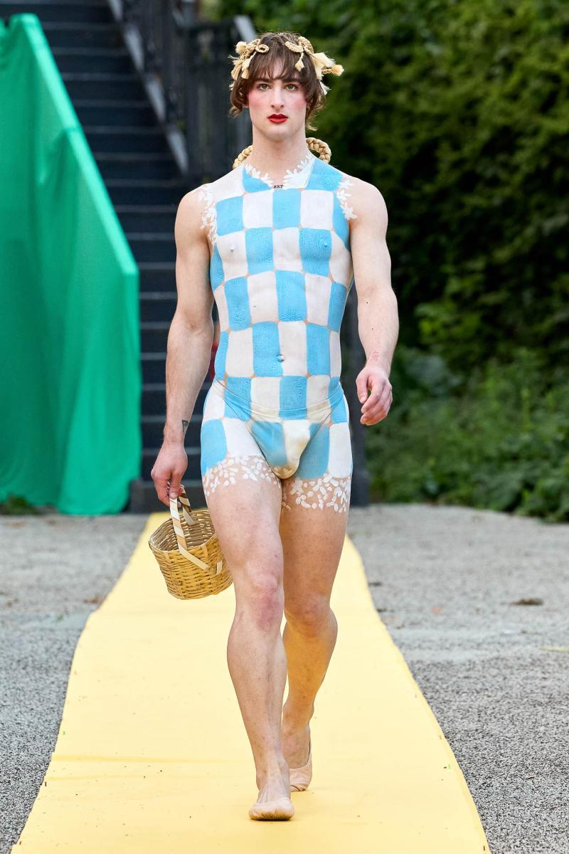 Laud-End-Praud-S25-003