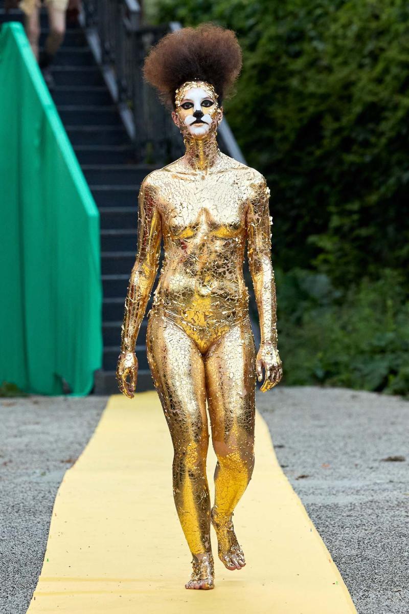 Laud-End-Praud-S25-039